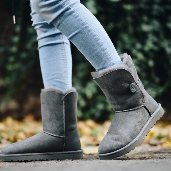 ugg bailey button grey